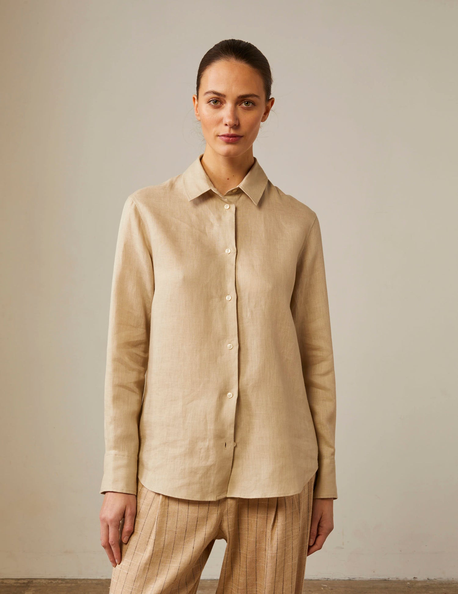 Marion shirt in beige linen - Linen - Shirt Collar#3