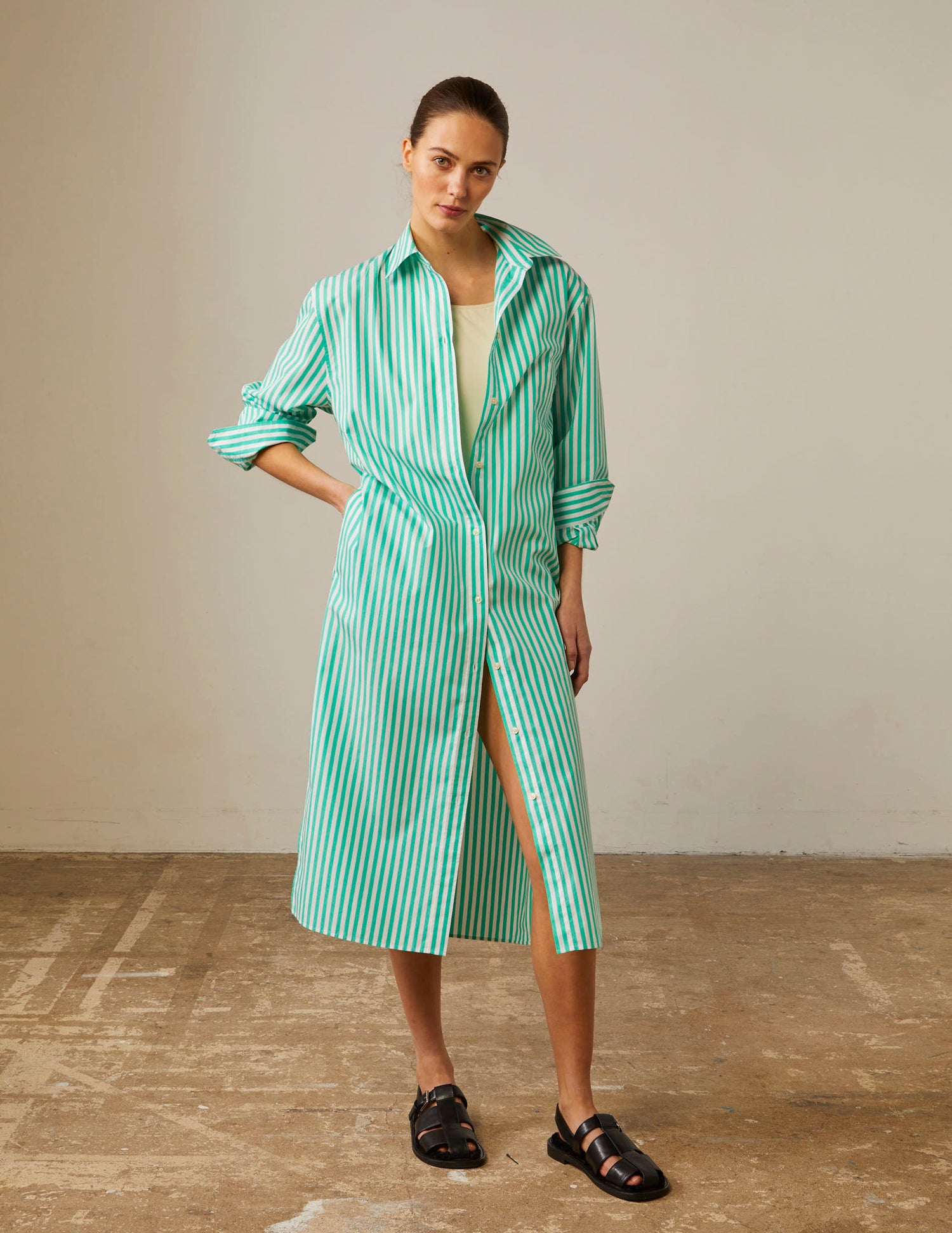 Hélia shirt dress in striped light green poplin