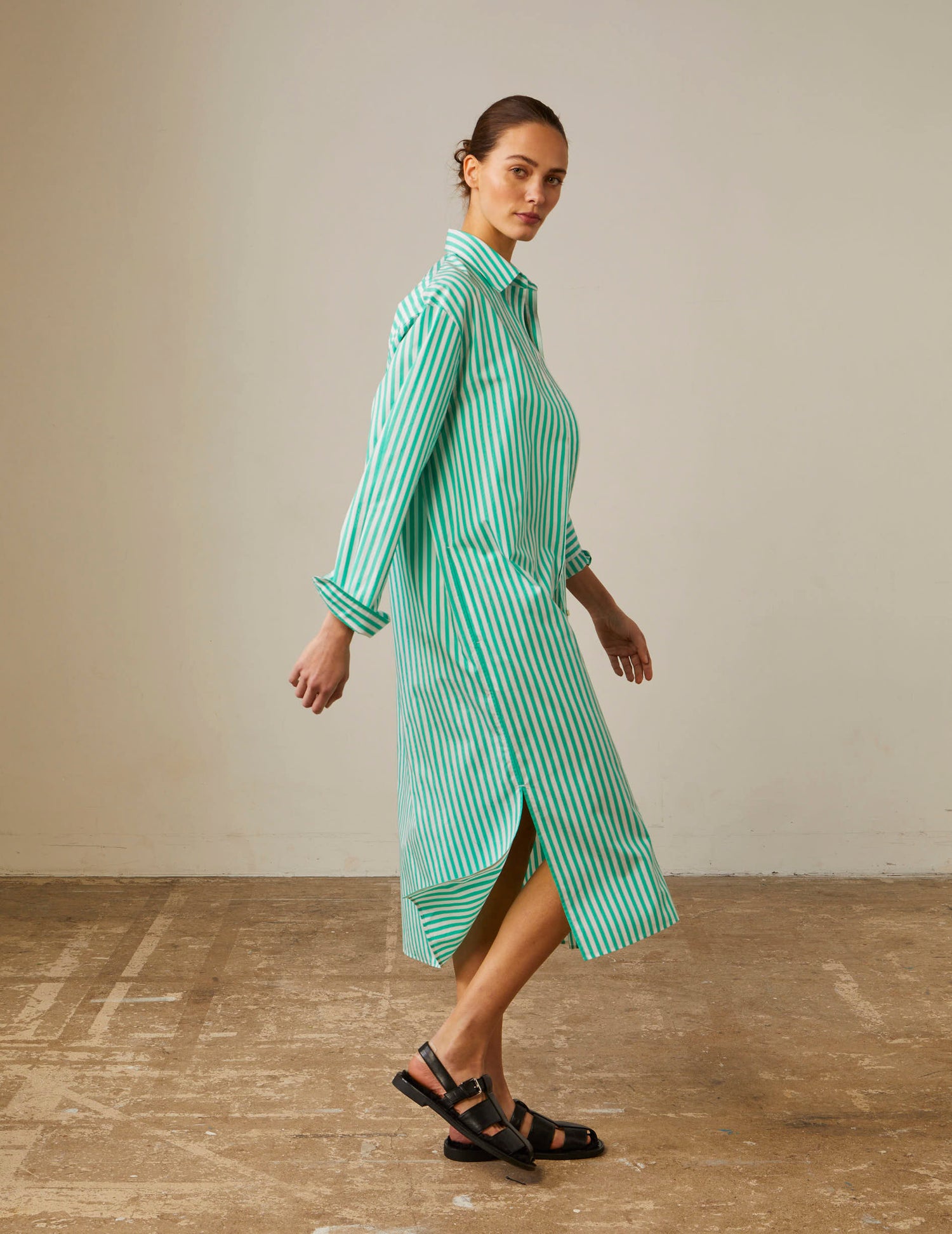 Hélia shirt dress in striped light green poplin