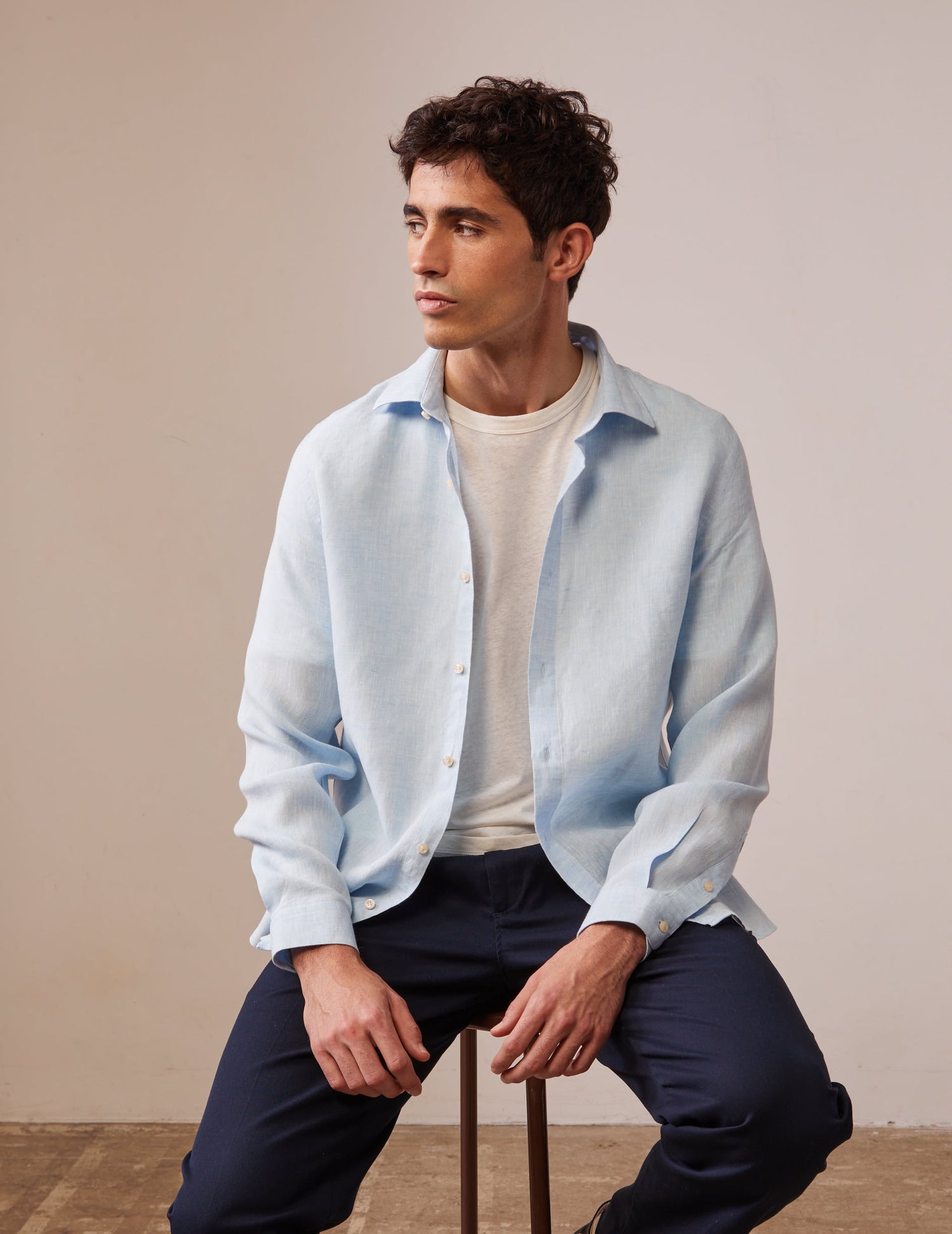 Auguste shirt in light blue linen - Linen - French Collar