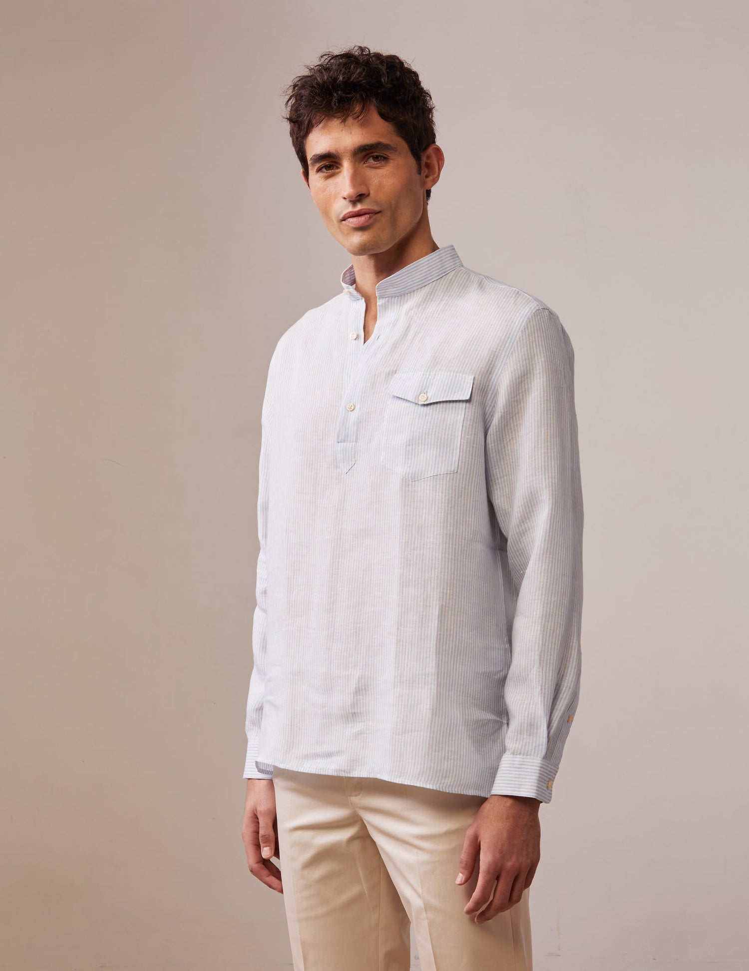 Hilario shirt in light blue striped linen - Linen - Officer Collar