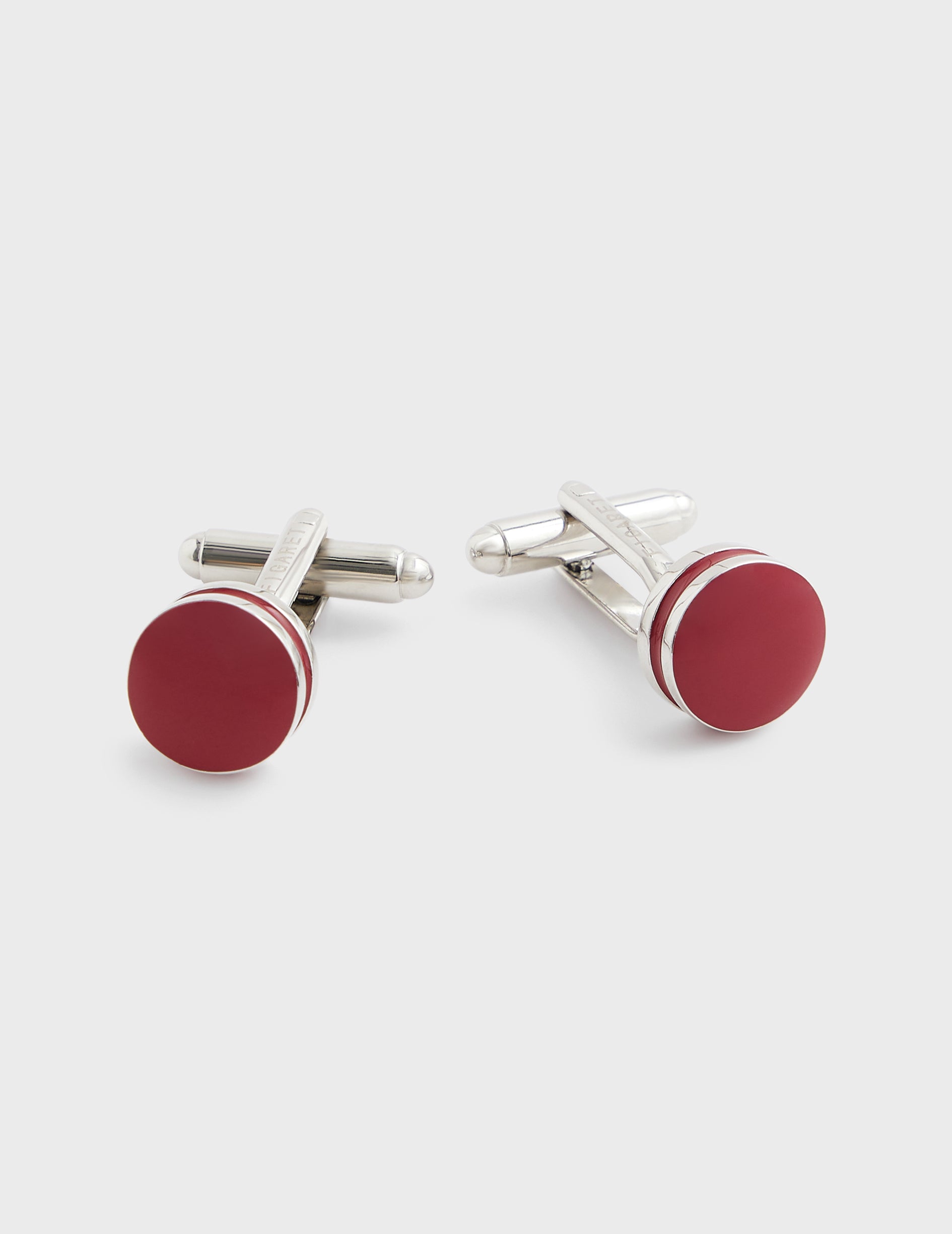 Boutons de manchettes rouge et argent