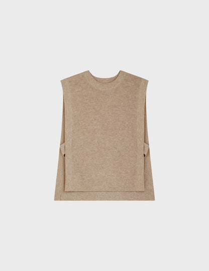 Ilonna sleeveless sweater beige