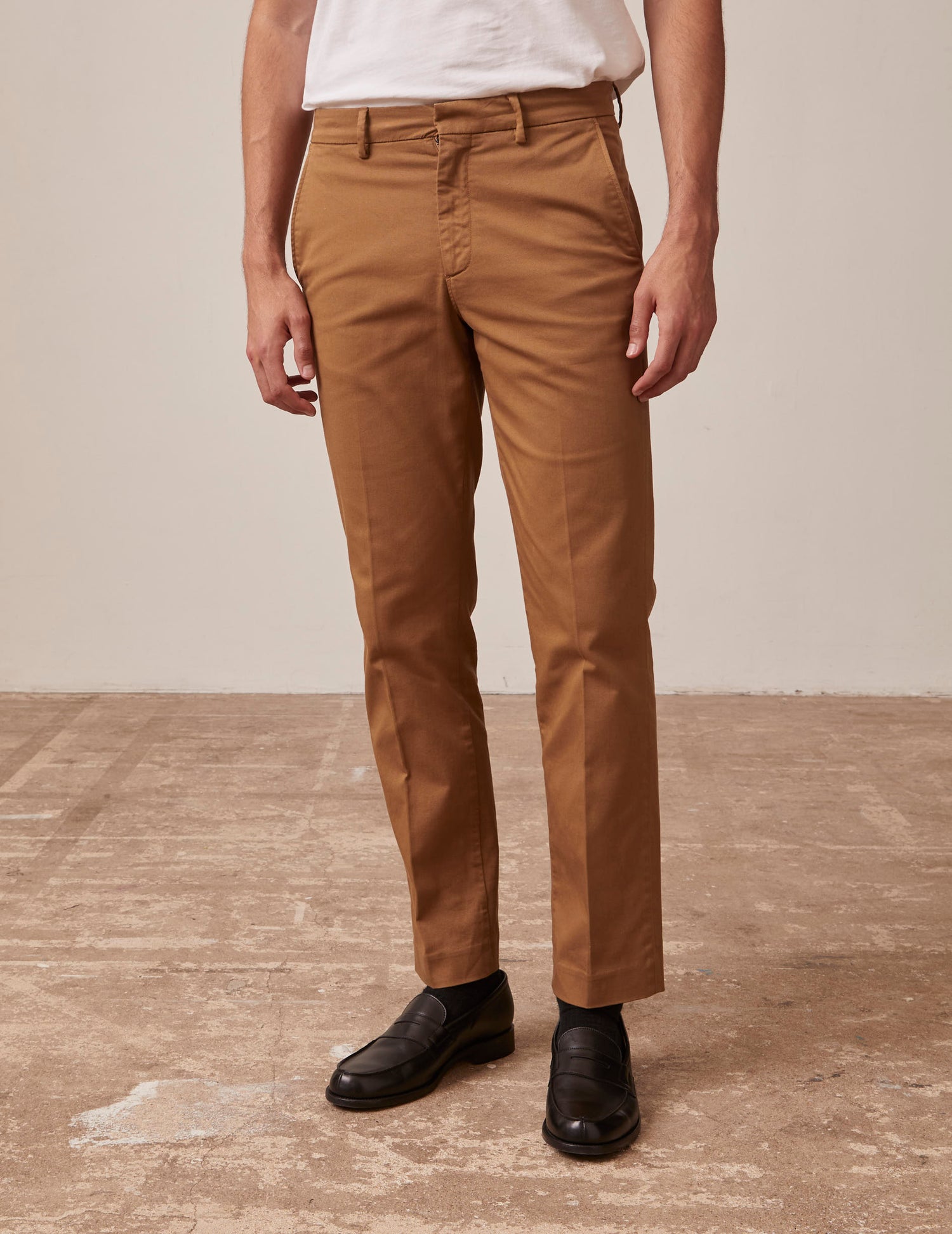 Chino Geofrey en twill camel