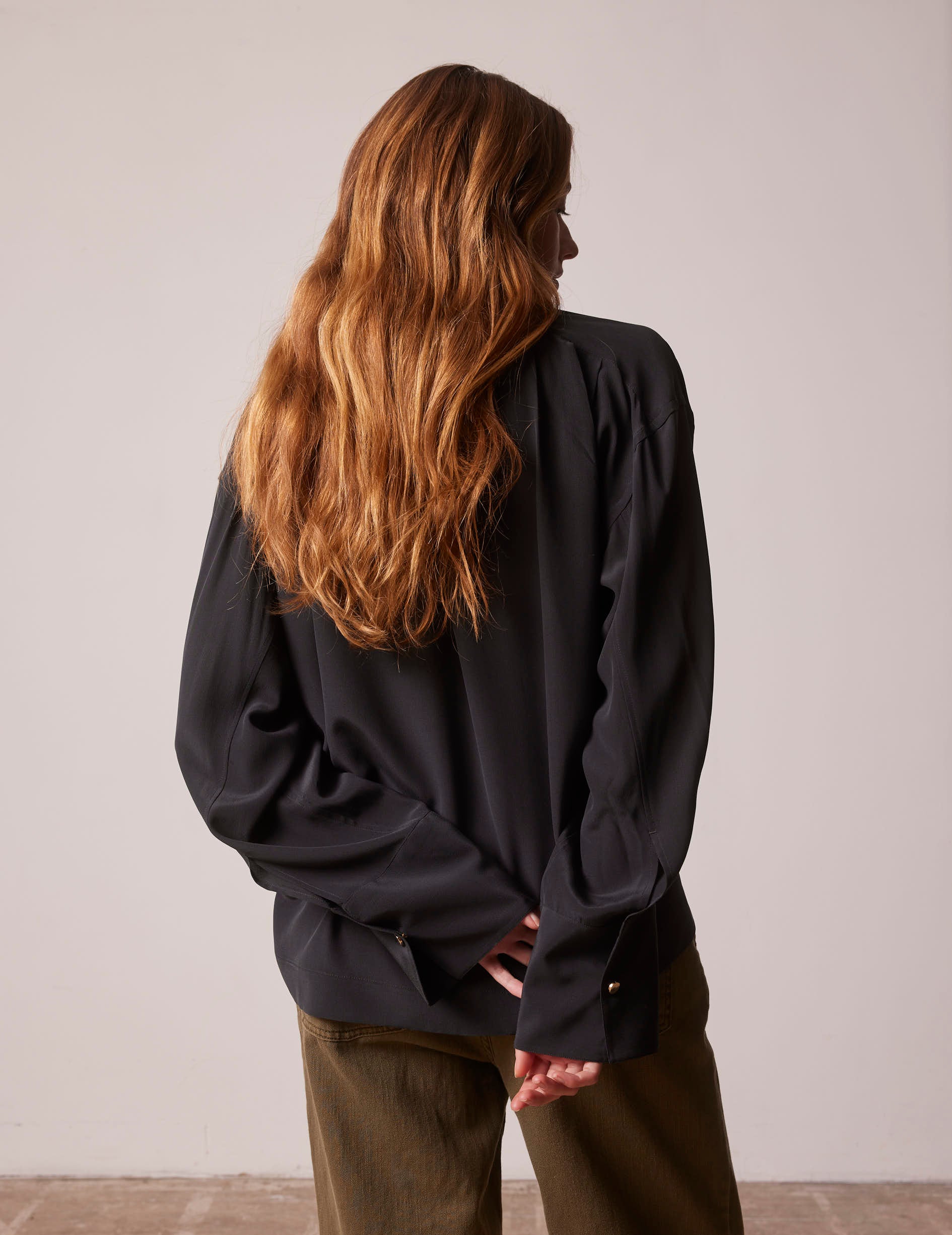 Agnes black oversized blouse - Silk - Open right Collar