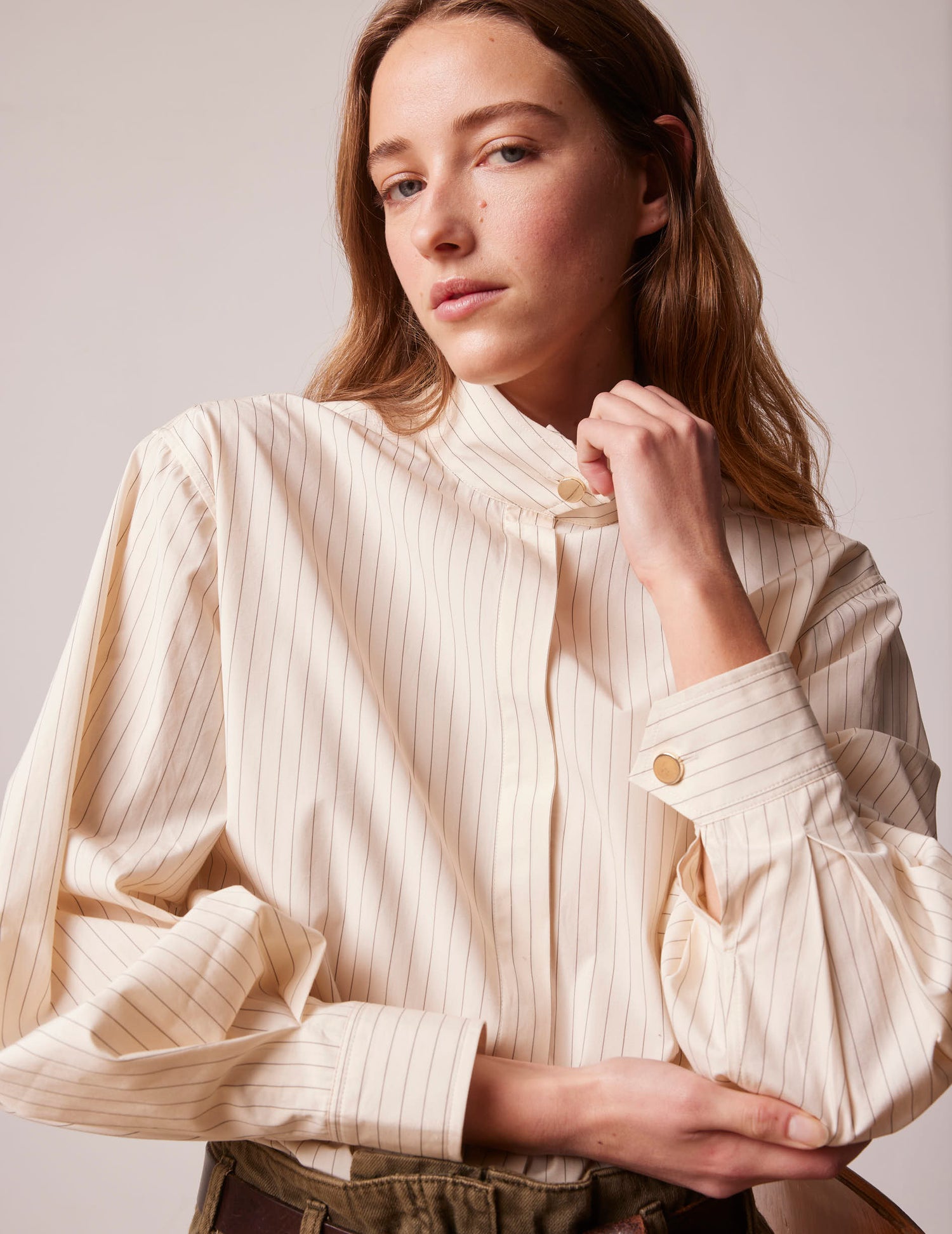 Ecru Hidden buttons placket striped Innaée shirt - Poplin - High stand-up with pointed placket Collar